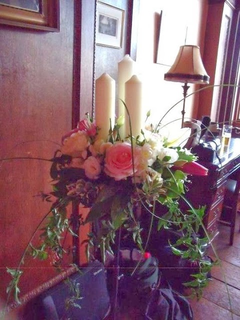 Rozi's posies Weddings, Civil Partnerships and Events Florist