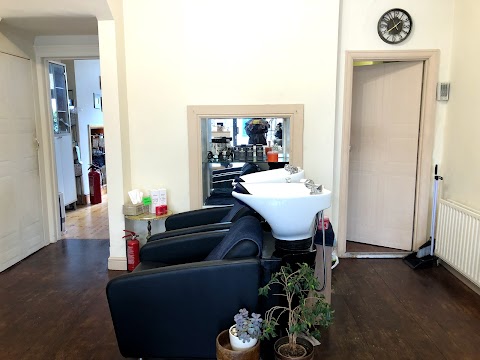 Seventy7 Hairdressing