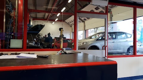 Kwik Fit - Bristol - Fishponds Road