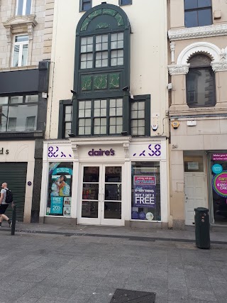 Claire's