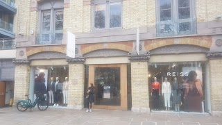 Reiss Islington