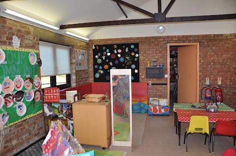 Stoke Holy Cross Pre-School