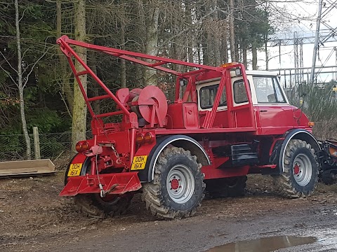 Kinnons Garage Kintore