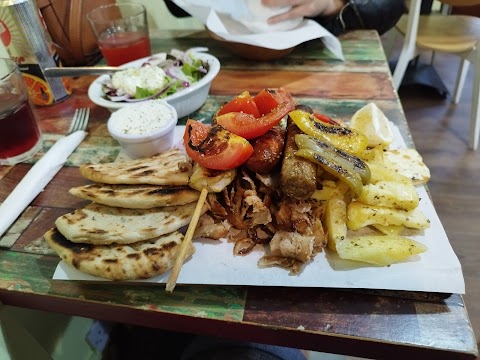 Ola Kala, the Best Grill & Deli