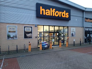 Halfords - Hedge End