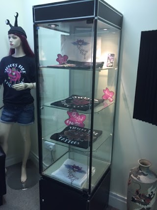 Vicious Pink Tattoo Studio