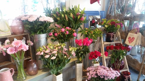 Dean & Co Florist