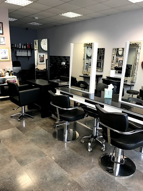 Hairspray Salon - Market Drayton