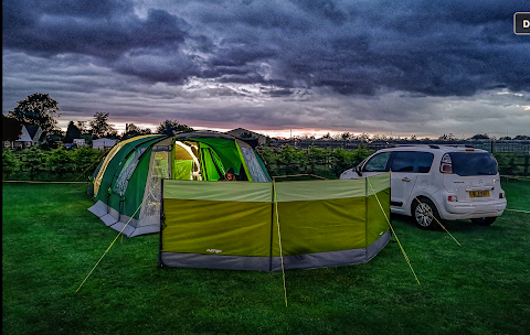 Apple Blossom Caravan and Camping