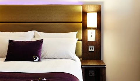 Premier Inn London Twickenham East hotel