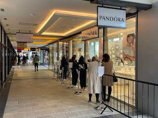 Pandora Cheshire Oaks