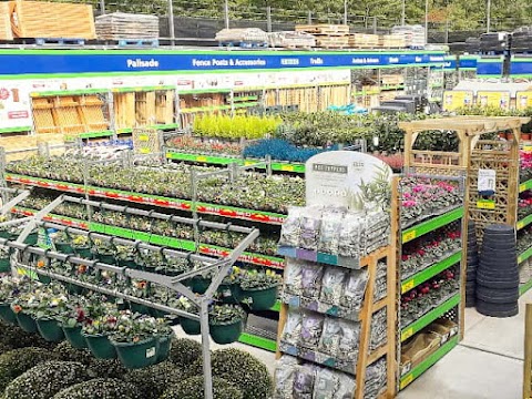 B&M Store with Garden Centre