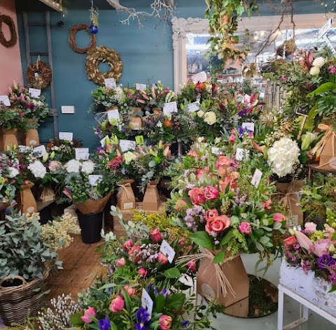 The Yard Florist Clontarf