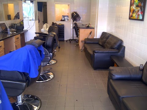 Excellence Barbers & Hairdressing Salon/Money Transfer