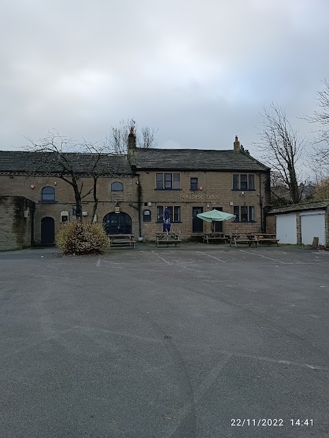 Paradise Farm Pub