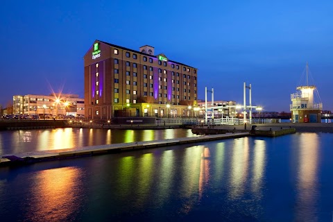 Holiday Inn Express Manchester - Salford Quays, an IHG Hotel