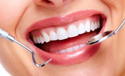 Dental Wellbeing - Dentist in IVER, Buckinghamshire | Emergency Dentist