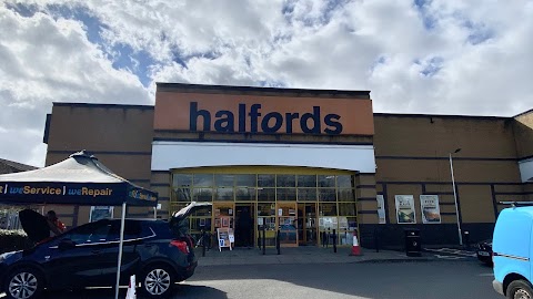 Halfords - Hemel Hempstead