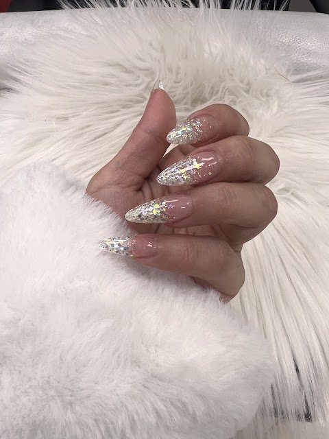 H.Queens Nails