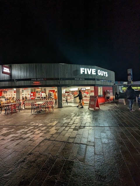 Five Guys Glasgow Fort