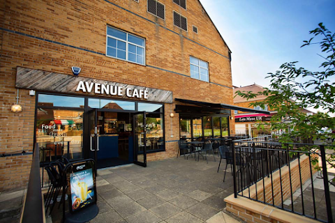 Avenue Cafe