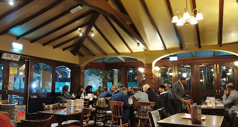 The New Fairlop Oak - JD Wetherspoon