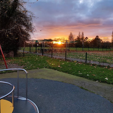 Riverside Playground