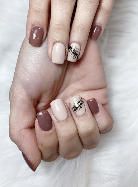 Diamond Nails Salon