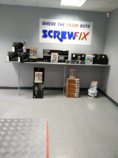 Screwfix Stoke - Leek Road