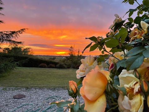 Hayloft Barn Edinburgh- self catering holiday accommodation for 4....rural chic