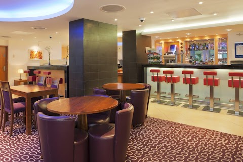 Holiday Inn Express London - Swiss Cottage, an IHG Hotel