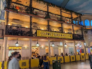 Gourmet Burger Kitchen (GBK)