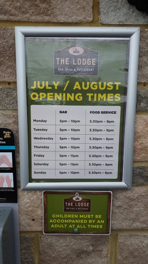 The Lodge Bar, Grill & Restaurant