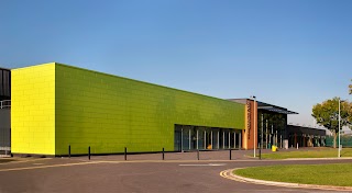 Hanworth Air Park Leisure Centre & Library