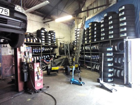 B-Mac Tyres & Exhaust Centre