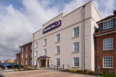 Premier Inn Bedford South (A421) hotel