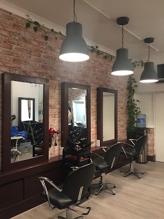 Rahels Afro-Euro Hairstudio