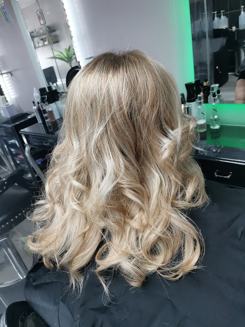 Salon 9 Ltd Hornchurch