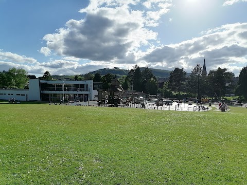 Ynysangharad War Memorial Park