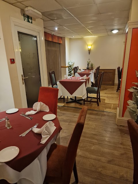 The Rajah Tandoori Restaurant and Takeaway