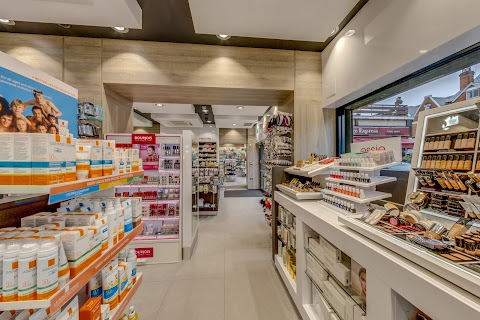 Sharmans Pharmacy and Travel Clinic