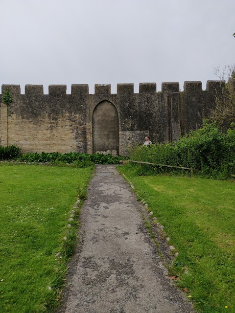 Dunraven Castle