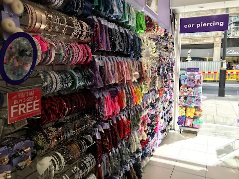 Claire's