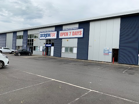 Screwfix Bridgend