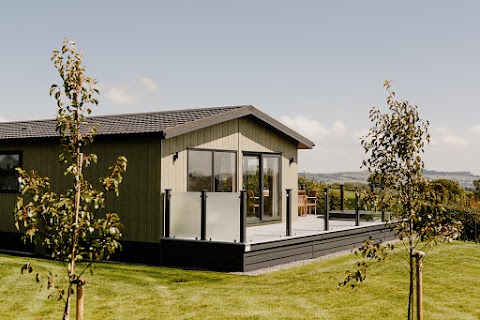 Midsomer Lodges