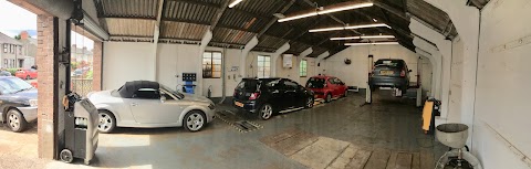 Pantbach AutoMOTive - whitchurch MoT Service Tyres Auto Repairs garage