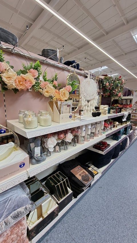 B&M Home Store