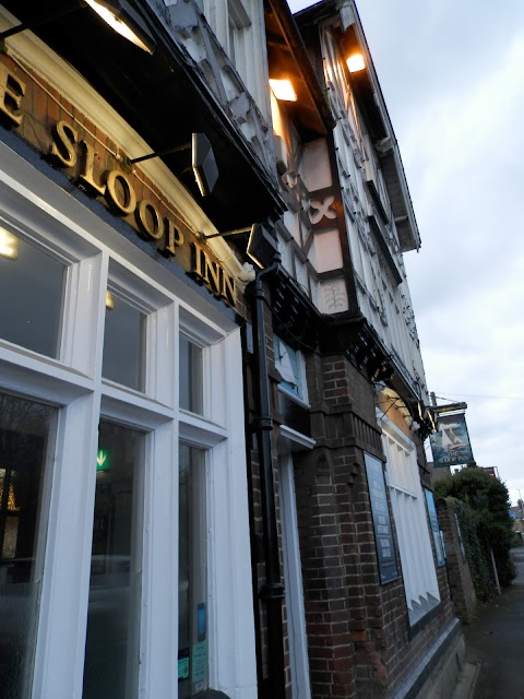 THE SLOOP INN