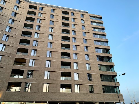 Onyx Apartments