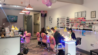 YU Nail & Beauty Studio